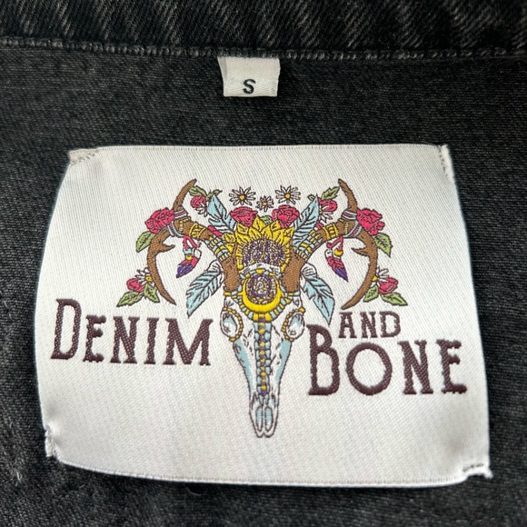 Denim and Bone Black Embroidered Jean Jacket - Picture 4 of 4
